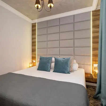 Radiant Alabaster - 1Br & Ac - Main Station Апартаменты *